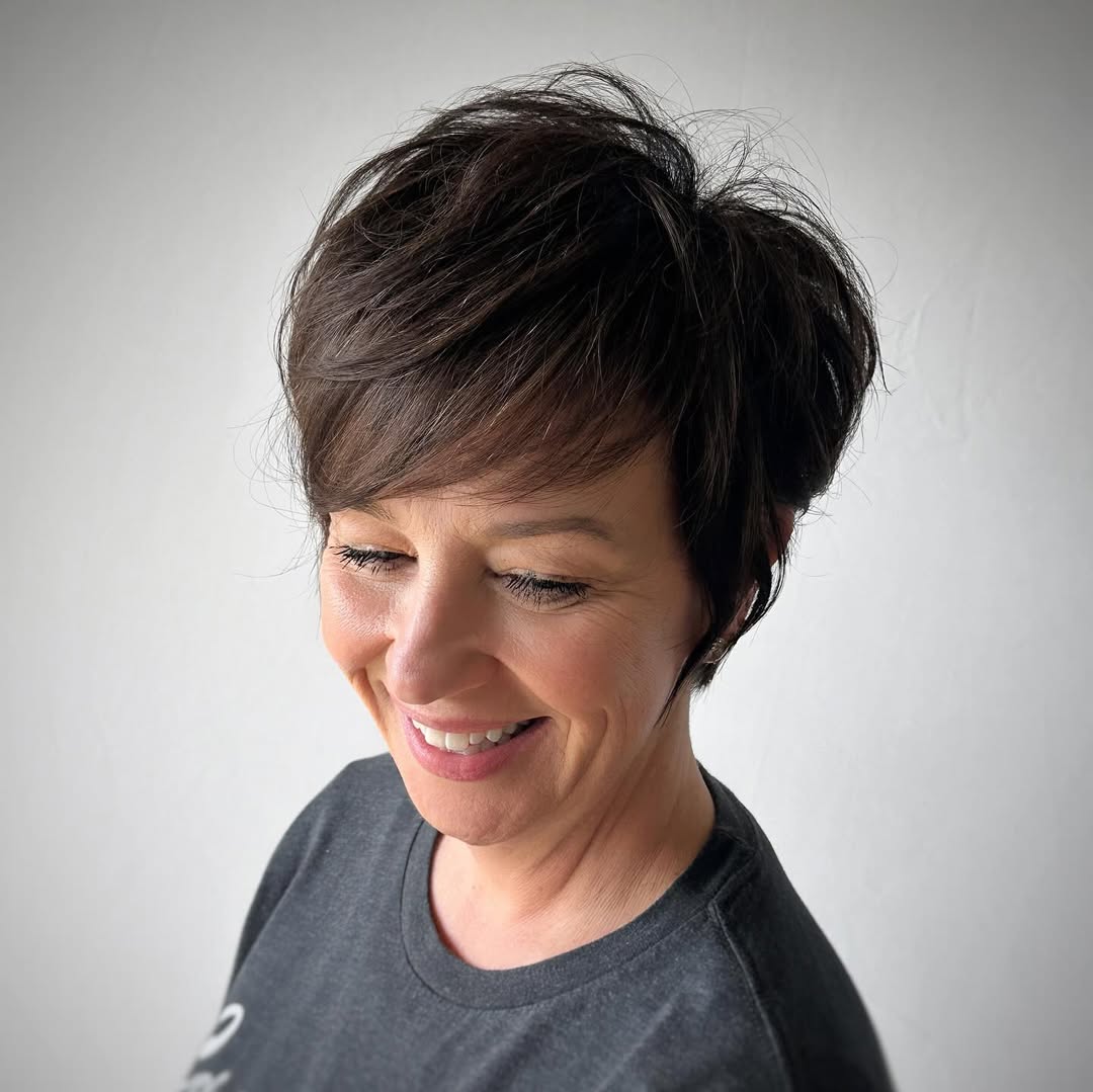 Short Styles to Look Younger