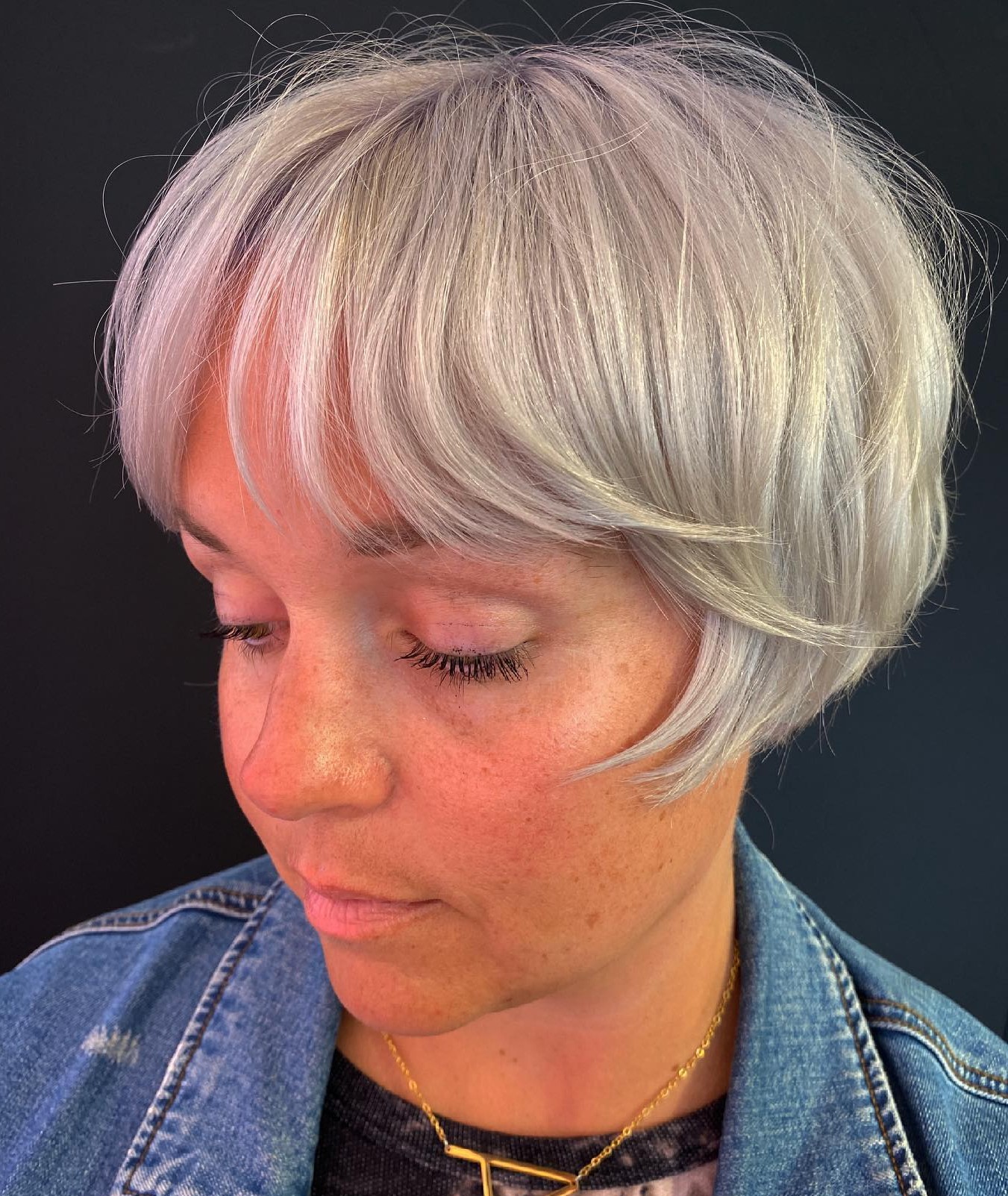 Short Pageboy Bob for Big Foreheads