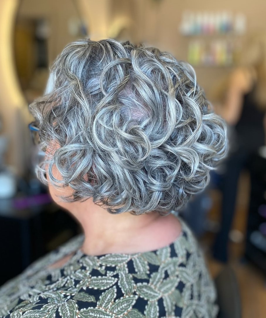 Gray Wavy Bob Hairstyle