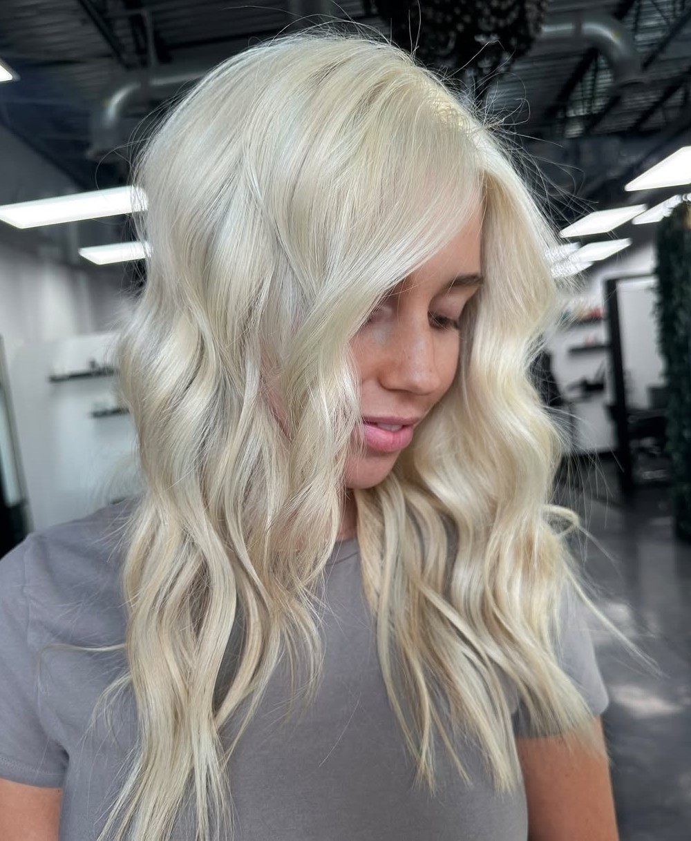 Icy Platinum Blonde Hairstyle