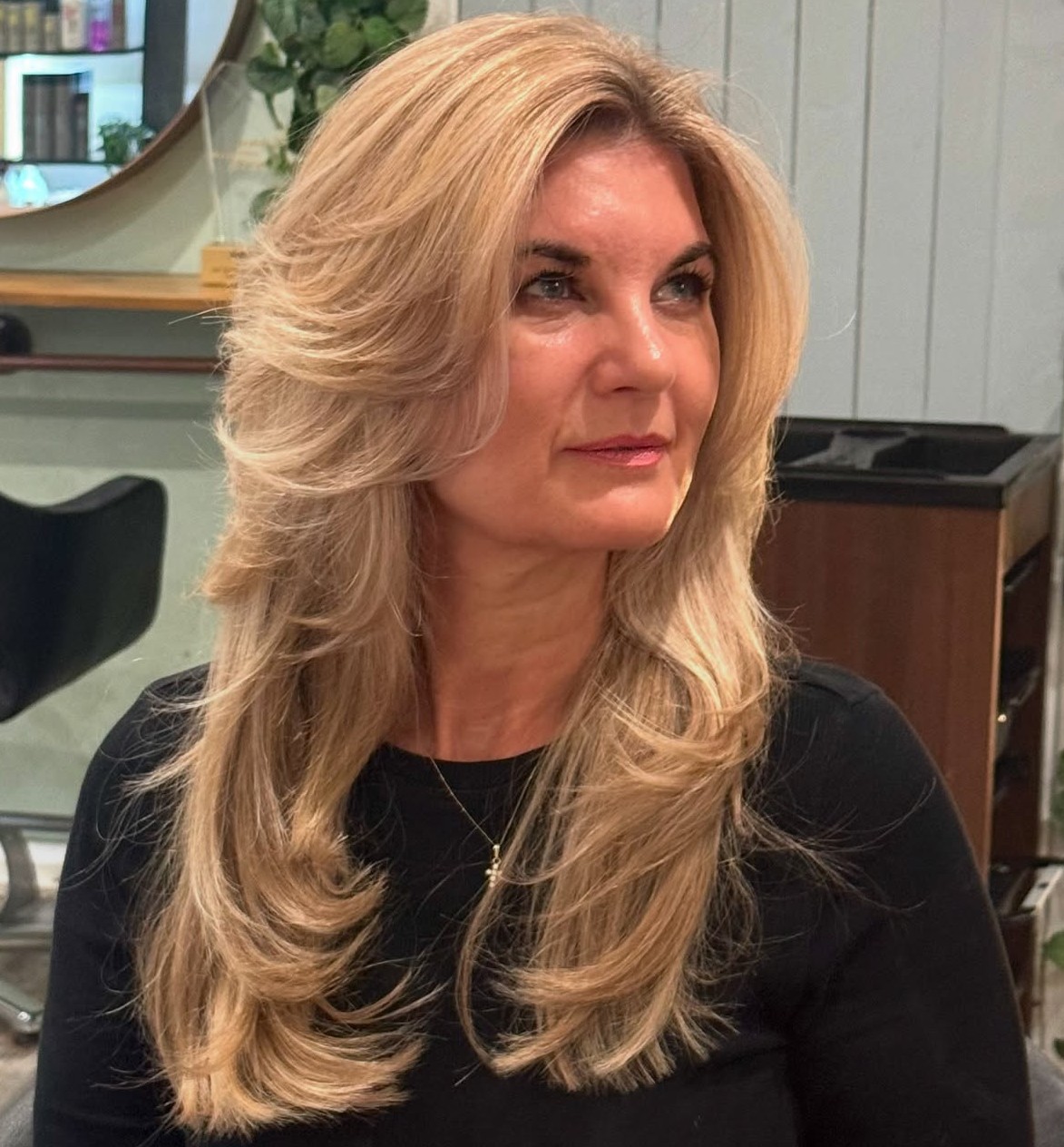 Fancy Blowout for Straight Hair