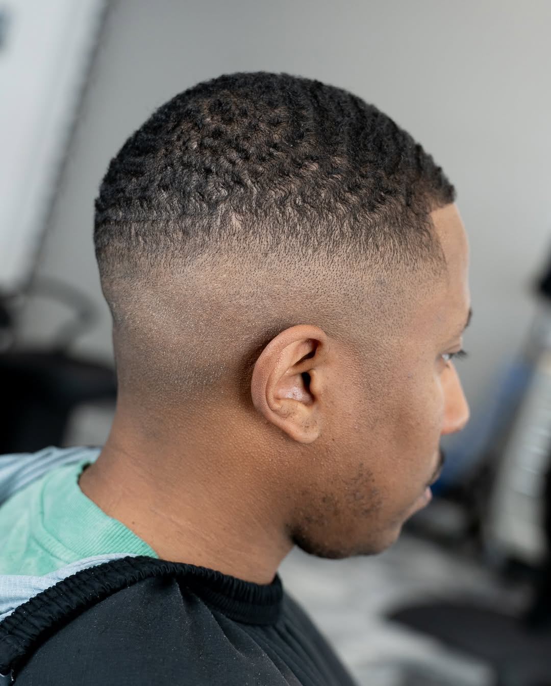 Short Low Drop Fade