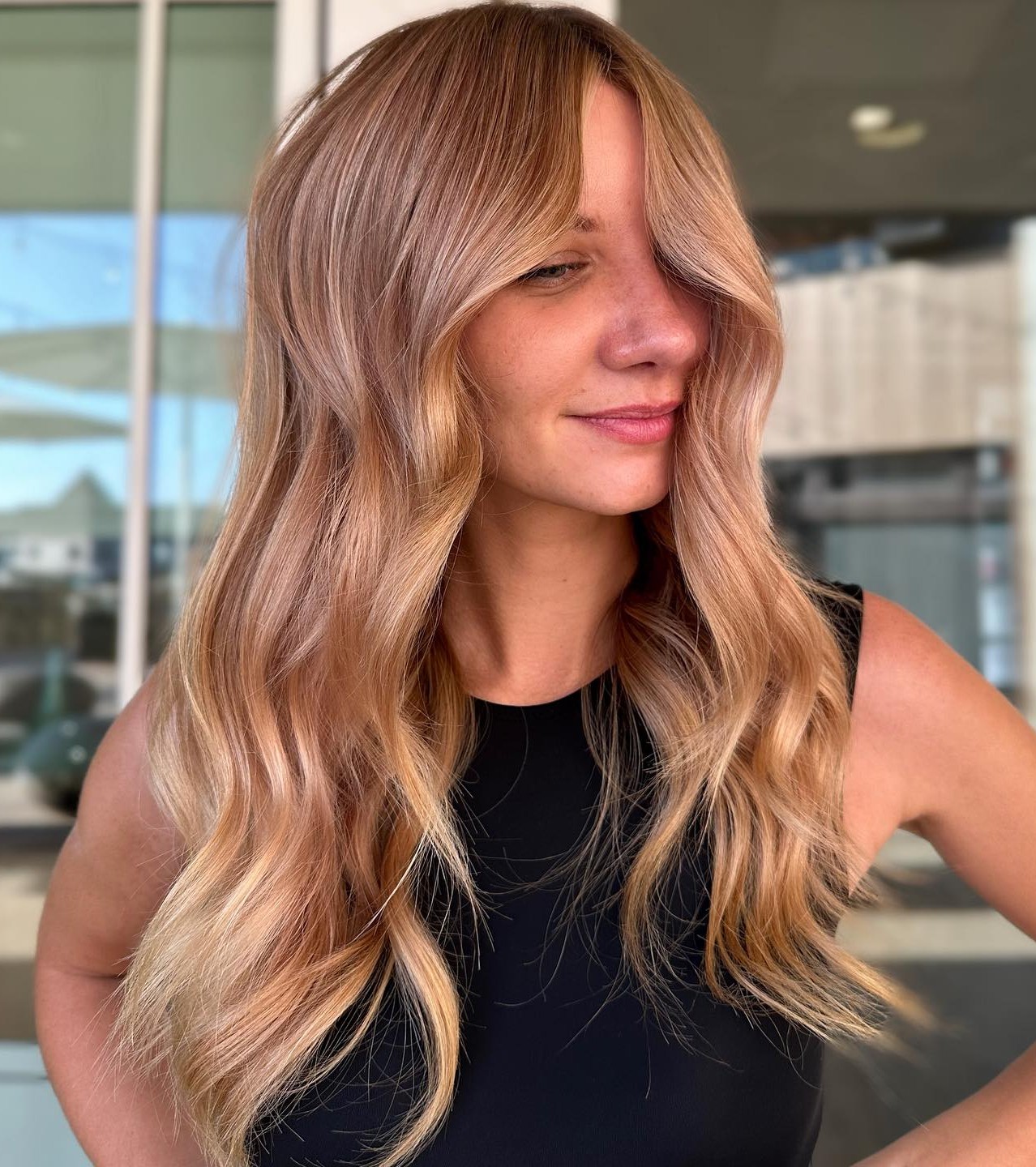 Sunset-Inspired Honey Strawberry Hair